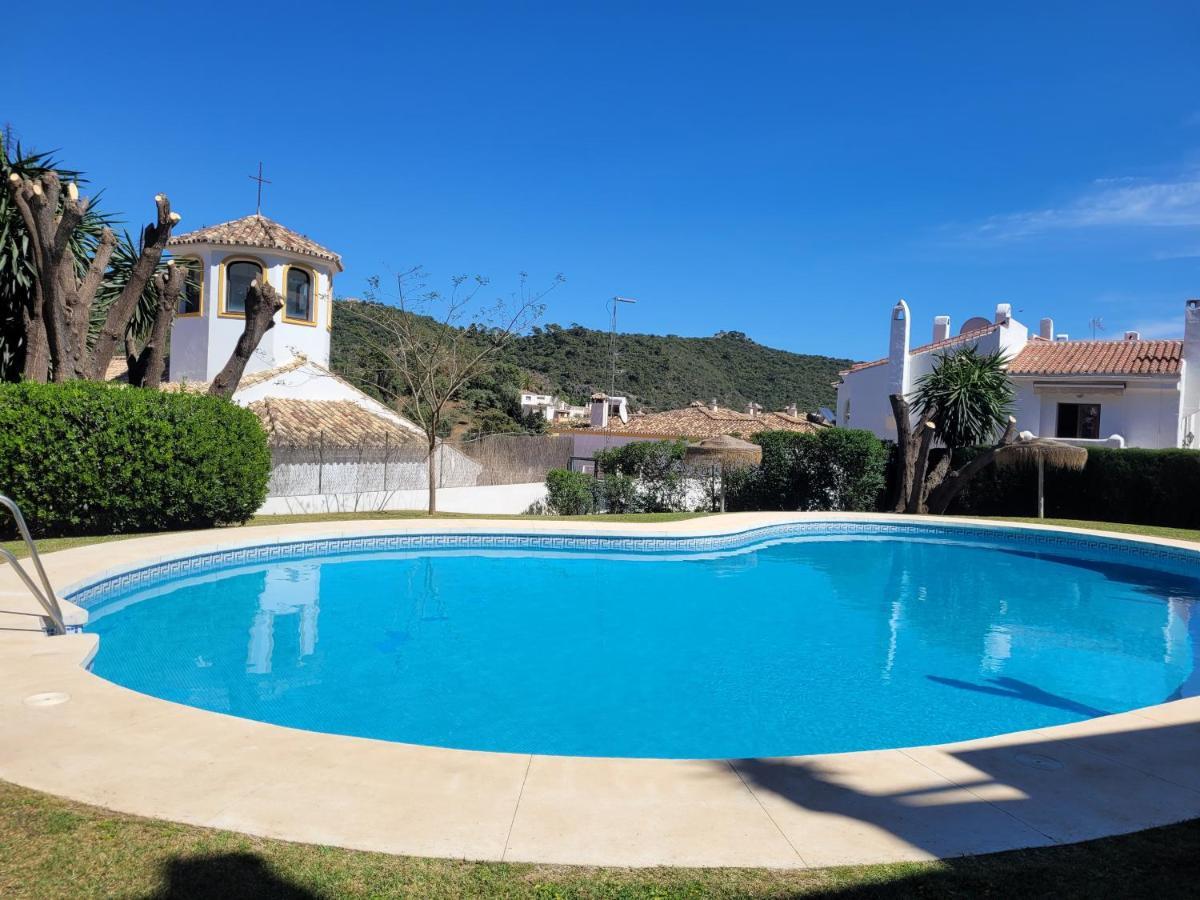 Benahavis Village Penthouse Apartment, 2 Bedrooms, Stunning Views, Swimming Pool !! Экстерьер фото
