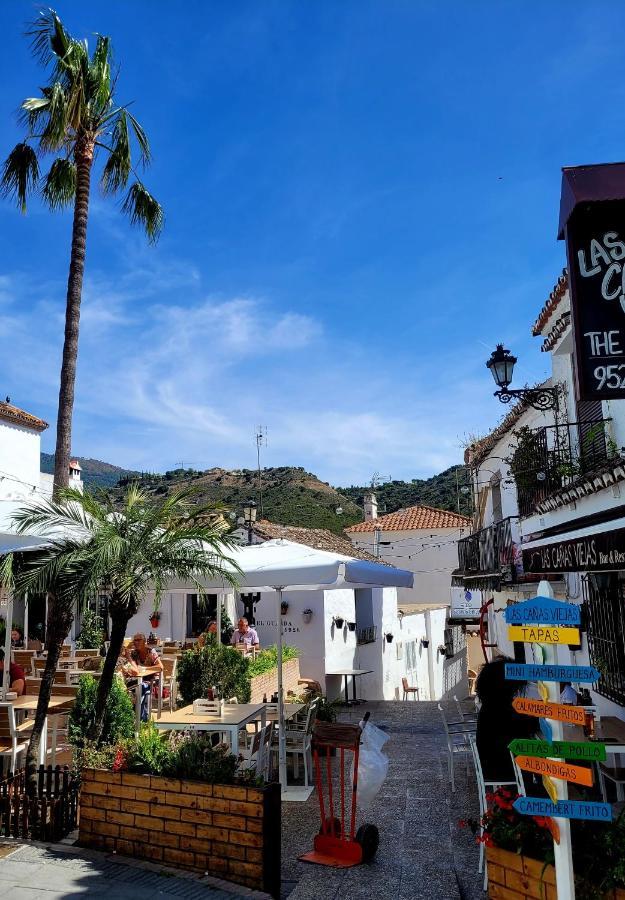 Benahavis Village Penthouse Apartment, 2 Bedrooms, Stunning Views, Swimming Pool !! Экстерьер фото